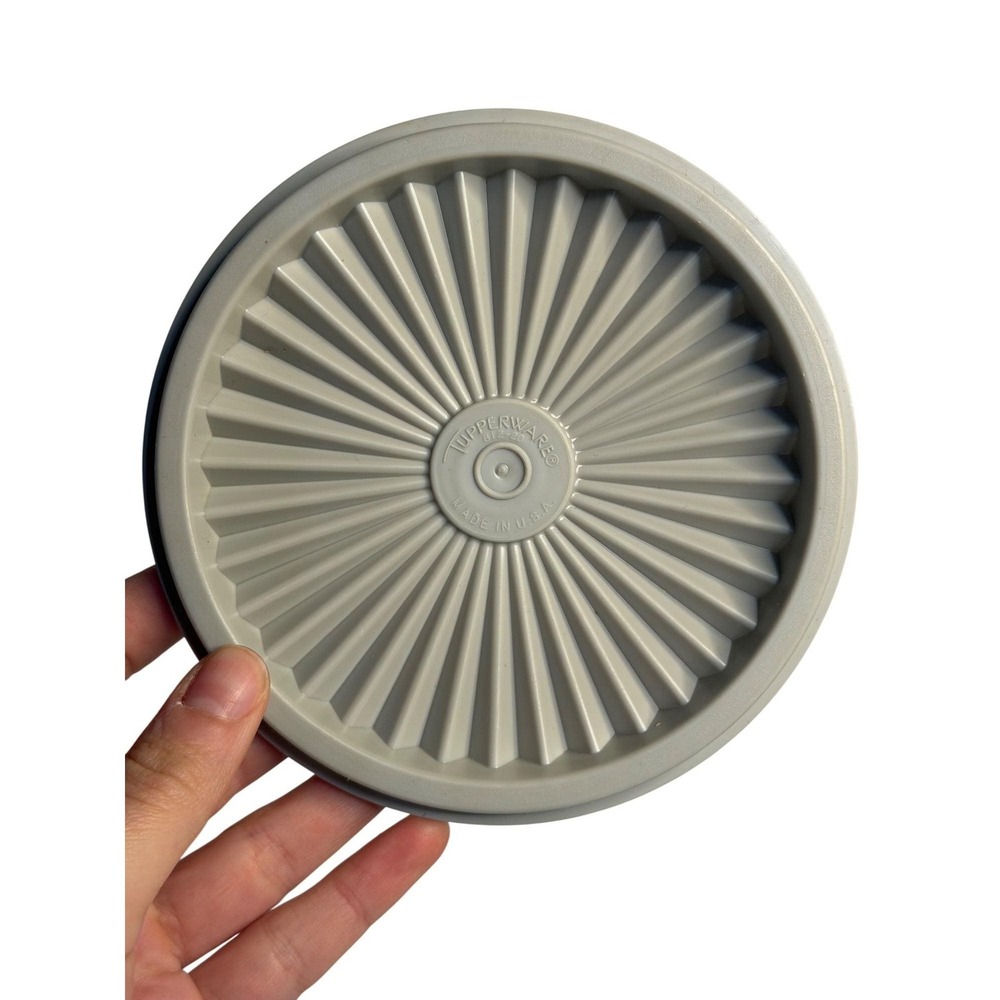 VTG 80s Tupperware 812-20 Replacement Lid Light Blue Servalier Starburst Kitchen